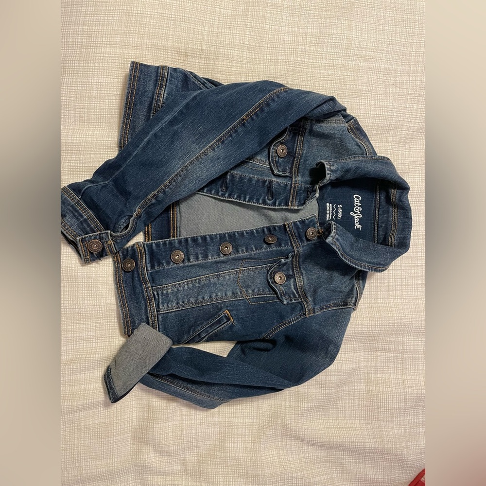 Cat and Jack girls jean jacket size 6/6x